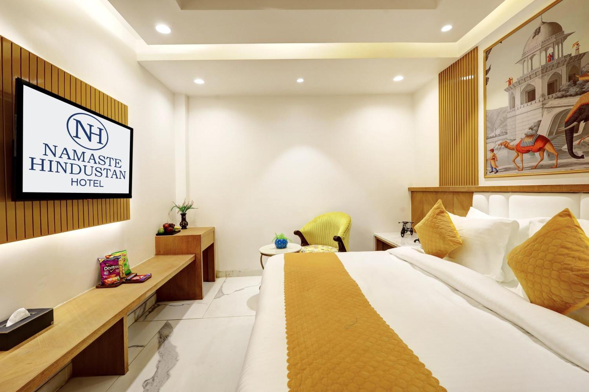 Namaste Hindustan Just A Minute Away From Railway Station And Connaught Place